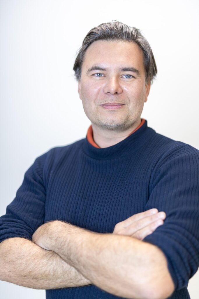 Professeur,
Université Paris-Cité