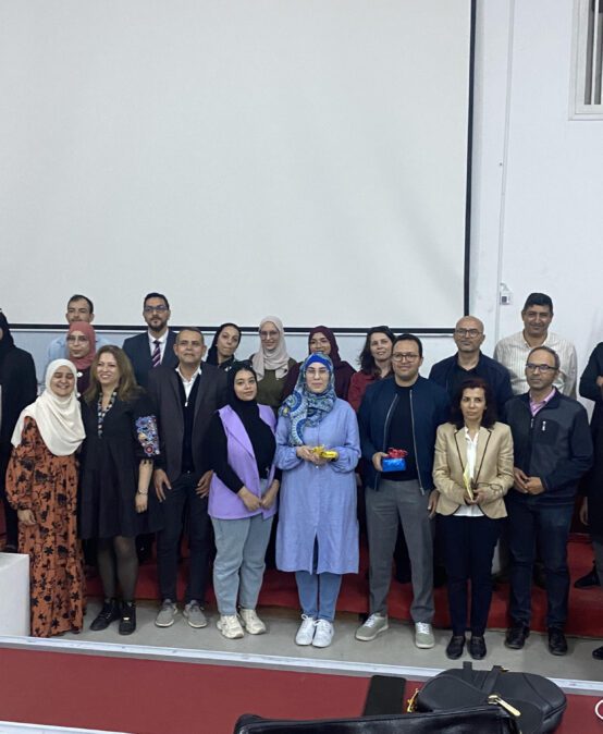 Prix Anis Hasnaoui “Ma thèse en 3 slides” JDD’24/ENIT